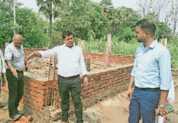 मनरेगा कन्वर्जेंस से ग्राम पंचायतों में बन रहे आंगनबाड़ी केंद्र मनरेगा कन्वर्जेंस से ग्राम पंचायतों में बन रहे आंगनबाड़ी केंद्र
