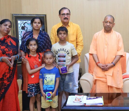 मुख्यमंत्री योगी से मिले मोहित के परिजन