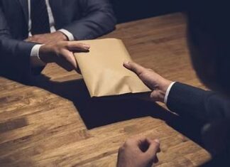 राजनीति में नैतिकता नाम की चीज नहीं होती राजनीति में नैतिकता नाम की चीज नहीं होती