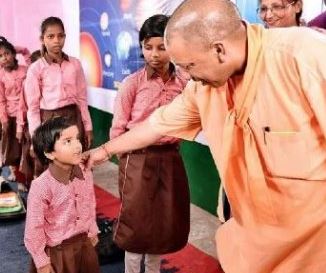 समस्याओं का समाधान करेगी योगी सरकार समस्याओं का समाधान करेगी योगी सरकार