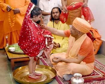 महिला सशक्त तो समाज खूबसूरत महिला सशक्त तो समाज खूबसूरत