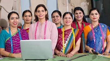 डिजिटल युग में महिला सशक्तीकरण