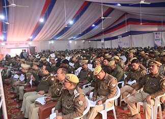 महाकुम्भ”दक्ष”पुलिस करेगी 45 करोड़ श्रद्धालुओं की सुरक्षा महाकुम्भ"दक्ष"पुलिस करेगी 45 करोड़ श्रद्धालुओं की सुरक्षा