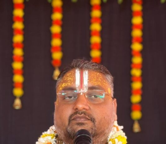 हक का त्याग रामायण और हक छीनना महाभारत-डां.कौशलेंद्र