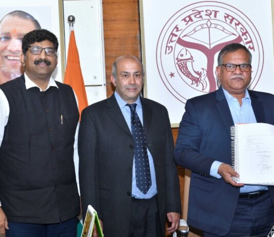 मुख्य सचिव की अध्यक्षता में यूपी एग्रीज परियोजना का एग्रीमेंट साइनिंग सेरेमनी