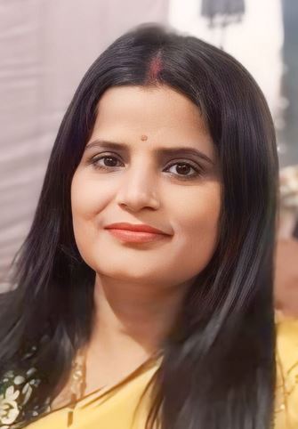 प्रधानाध्यापिका इंदू सिंह ग़रीब एवं जरूरतमंद स्कूली बच्चों की सम्बल थी प्रधानाध्यापिका इंदू सिंह