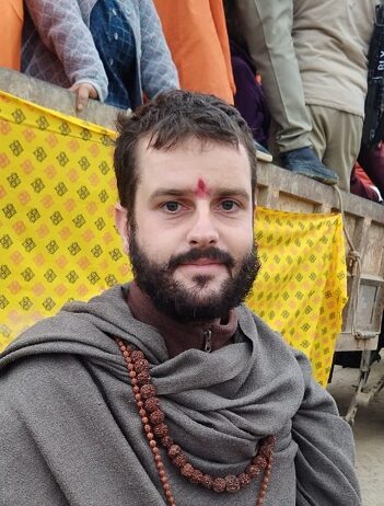 महाकुम्भ में इंग्लैण्ड के जैकब बने जय किशन सरस्वती महाकुम्भ में इंग्लैण्ड के जैकब बने जय किशन सरस्वती