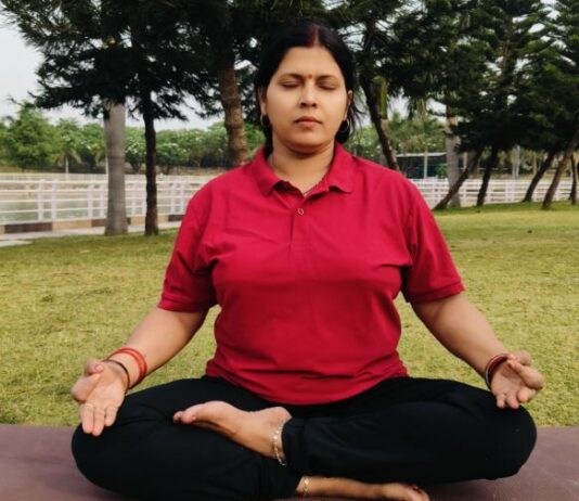 आत्मशक्ति का मार्ग है योग आत्मशक्ति का मार्ग है योग