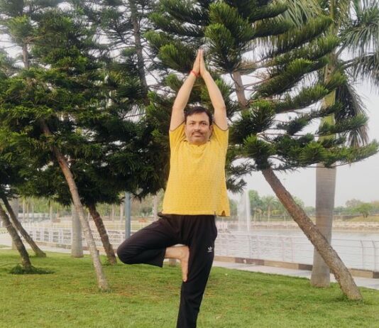 वृक्षासन करने के लाभ वृक्षासन करने के लाभ