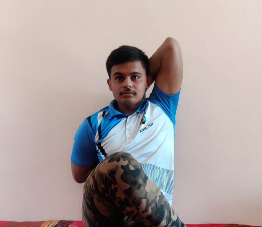 जानें क्या है गोमुखासन एवं लाभ जानें क्या है गोमुखासन एवं लाभ