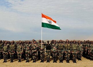 युद्ध और शांति सेना के साथ खड़ा भारत,सत्ता के लिए लड़ता पाकिस्तान