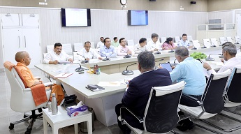 मुख्यमंत्री महिलाओं को देंगे बड़ा उपहार मुख्यमंत्री महिलाओं को देंगे बड़ा उपहार
