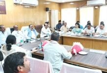 रोस्टर के अनुसार विद्युत आपूर्ति की जाये-दयाशंकर सिंह रोस्टर के अनुसार विद्युत आपूर्ति की जाये-दयाशंकर सिंह