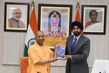 विकसित यूपी बनेगा विकसित भारत का आधार-अजय बंगा विकसित यूपी बनेगा विकसित भारत का आधार-अजय बंगा