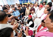 UP में कोई भी कहीं भी सुरक्षित नहीं..? UP में कोई भी कहीं भी सुरक्षित नहीं..?