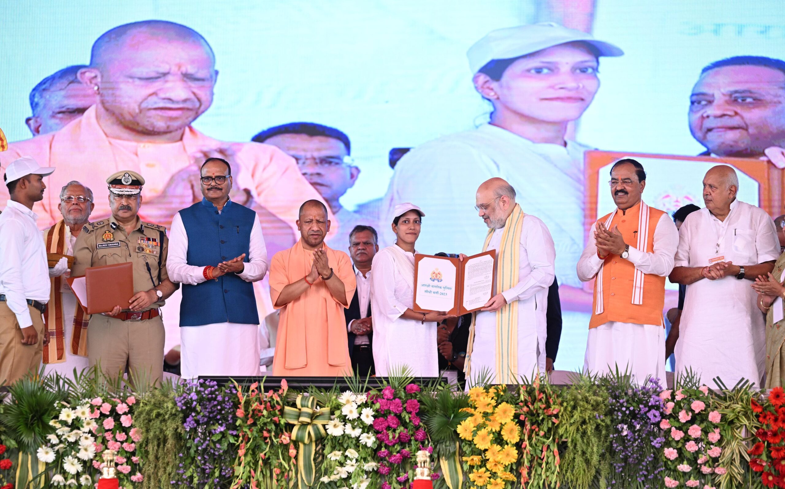 Photo of योगी राज में आया परिवर्तनकारी युग-अमित शाह