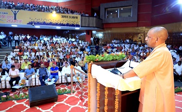 शॉर्टकट से नहीं, संघर्ष से मिलती है सफलता-मुख्यमंत्री शॉर्टकट से नहीं, संघर्ष से मिलती है सफलता-मुख्यमंत्री