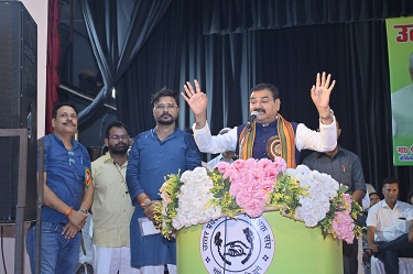 गन्ना पर्यवेक्षकों की समस्याओं का होगा समाधान: संजय गंगवार गन्ना पर्यवेक्षकों की समस्याओं का होगा समाधान: संजय गंगवार