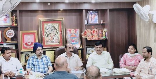 व्यापारी हित और उपभोक्ता स्वास्थ्य के लिए आदर्श व्यापार मंडल की बड़ी पहल व्यापारी हित और उपभोक्ता स्वास्थ्य के लिए आदर्श व्यापार मंडल की बड़ी पहल