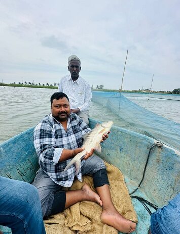 डबल इंजन सरकार के संकल्प से सफलता तक पहुंच रहे मत्स्य पालक डबल इंजन सरकार के संकल्प से सफलता तक पहुंच रहे मत्स्य पालक