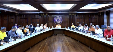 महिलाओं को योगी सरकार का तोहफा महिलाओं को योगी सरकार का तोहफा