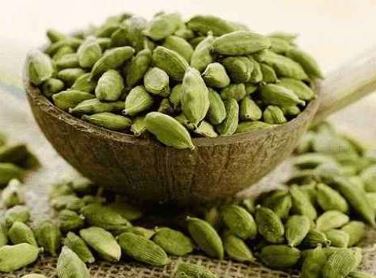 हरी इलायची खाना किन बीमारियों में सहायक..? हरी इलायची खाना किन बीमारियों में सहायक..?
