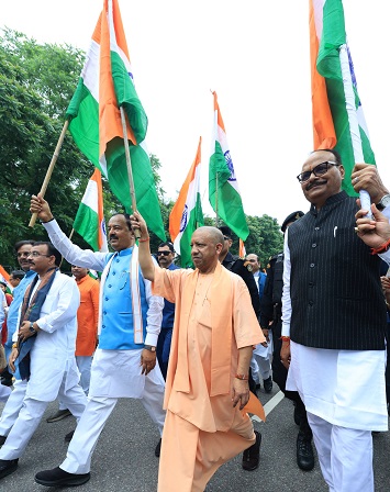 मुख्यमंत्री ने 'हर घर तिरंगा' अभियान का किया शुभारंभ मुख्यमंत्री ने 'हर घर तिरंगा' अभियान का किया शुभारंभ