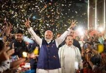 मोदी जी की उपलब्धि और जन्म दिवस पर पूरे देश में जश्न मोदी जी की उपलब्धि और जन्म दिवस पर पूरे देश में जश्न