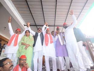 न्याय के राज की स्थापना के लिए समाजवादी सरकार जरूरी-राजेन्द्र यादव