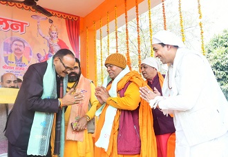 विश्व में शान से लहरा रही सनातन पताका-ब्रजेश पाठक