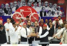 2027 से पहले सपा में सियासी सैलाब! 2027 से पहले सपा में सियासी सैलाब!