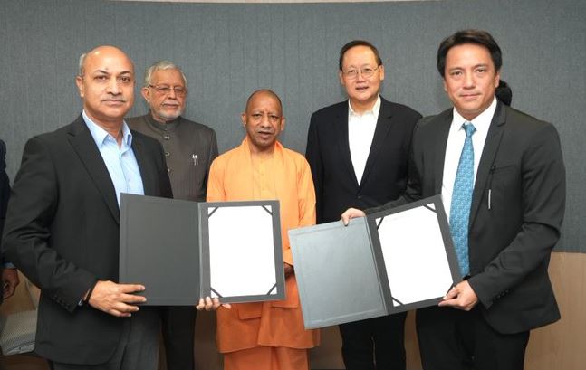 इन्वेस्ट यूपी व एससीई के बीच एमओयू