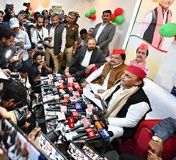 भाजपा सरकार ने पुलिस को भ्रष्ट बना दिया:अखिलेश यादव