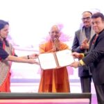 UP देश की इकोनॉमी का ब्रेक-थ्रू स्टेट बनकर उभरा:मुख्यमंत्री UP देश की इकोनॉमी का ब्रेक-थ्रू स्टेट बनकर उभरा:मुख्यमंत्री