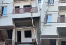 गोमती नगर में 05 अवैध कार वर्कशॉप पर एलडीए ने चलाया बुलडोजर गोमती नगर में 05 अवैध कार वर्कशॉप पर एलडीए ने चलाया बुलडोजर