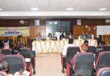 एस आई आर डी मे विभिन्न विषयो पर विशेषज्ञो द्वारा दिया जा रहा है प्रशिक्षण एस आई आर डी मे विभिन्न विषयो पर विशेषज्ञो द्वारा दिया जा रहा है प्रशिक्षण