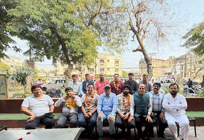 इंदिरानगर के कई व्यापारियों ने ग्रहण की व्यापार मंडल की सदस्यता इंदिरानगर के कई व्यापारियों ने ग्रहण की व्यापार मंडल की सदस्यता