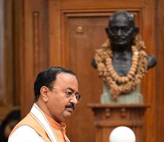 अयोध्या में सुगम दर्शन के लिए कोई शुल्क निर्धारित नहीं-उप मुख्यमंत्री अयोध्या में सुगम दर्शन के लिए कोई शुल्क निर्धारित नहीं-उप मुख्यमंत्री