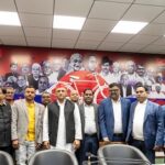 कैंसर दिवस पर अखिलेश यादव ने की विशेषज्ञों से चर्चा कैंसर दिवस पर अखिलेश यादव ने की विशेषज्ञों से चर्चा