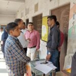 निर्वाचक रजिस्ट्रीकरण अधिकारियों ने बूथों का किया निरीक्षण निर्वाचक रजिस्ट्रीकरण अधिकारियों ने बूथों का किया निरीक्षण