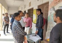 निर्वाचक रजिस्ट्रीकरण अधिकारियों ने बूथों का किया निरीक्षण निर्वाचक रजिस्ट्रीकरण अधिकारियों ने बूथों का किया निरीक्षण