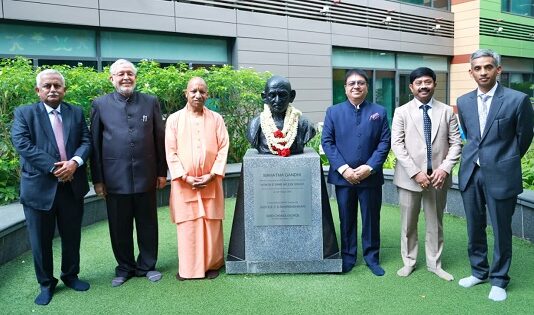 UP में डिफेंस मैन्युफैक्चरिंग कॉरिडोर स्थापित: मुख्यमंत्री UP में डिफेंस मैन्युफैक्चरिंग कॉरिडोर स्थापित: मुख्यमंत्री