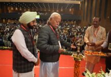 सामाजिक समरसता है समाज में एकता का आधार: डॉ. मोहन भागवत सामाजिक समरसता है समाज में एकता का आधार: डॉ. मोहन भागवत