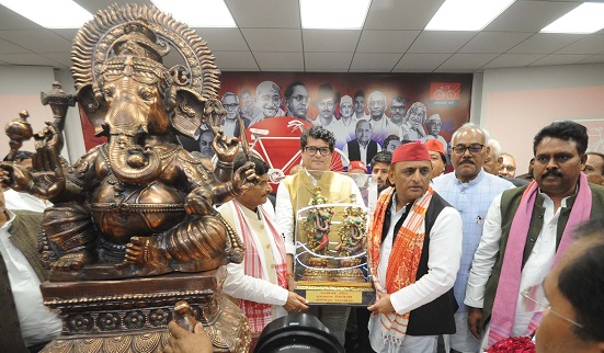 2027 में सपा की वापसी? नेताओं ने दिखाई एकजुटता