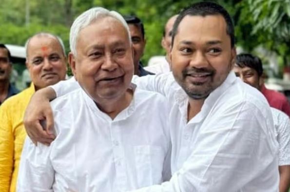 जेडीयू में निशांत की एंट्री परिवारवाद या सियासी जरूरत?