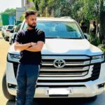 एल्विस यादव की कहानी: संघर्ष,सफलता फिर सफलता से विवाद! एल्विस यादव की कहानी: संघर्ष,सफलता फिर सफलता से विवाद!