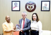 यूपी बनेगा ग्लोबल इन्वेस्टमेंट हब! कनाडा ने दिखाई गहरी रुचि यूपी बनेगा ग्लोबल इन्वेस्टमेंट हब! कनाडा ने दिखाई गहरी रुचि