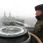 दुनिया पर मंडरा रहा युद्ध का खतरा! दुनिया पर मंडरा रहा युद्ध का खतरा!