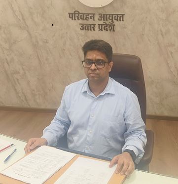 आशुतोष निरंजन ने परिवहन आयुक्त का पद संभाला