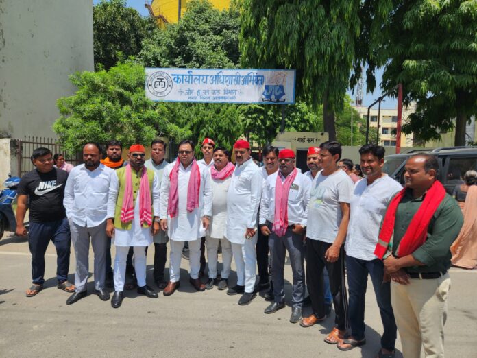 कैंट विधानसभा में जल संकट गहराया,लोगों का सब्र टूटा